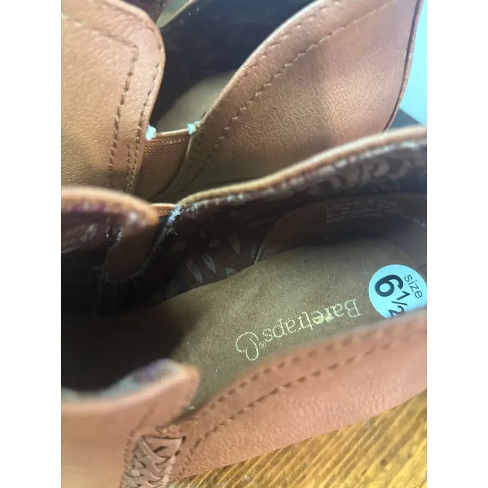 Baretraps brown heeled ankle boots size 6.5
